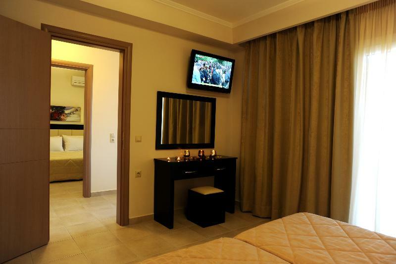 Mamfredas Luxury Resort Planos  Ngoại thất bức ảnh